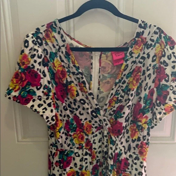 Betsey Johnson x Torrid Dress - Picture 8 of 13